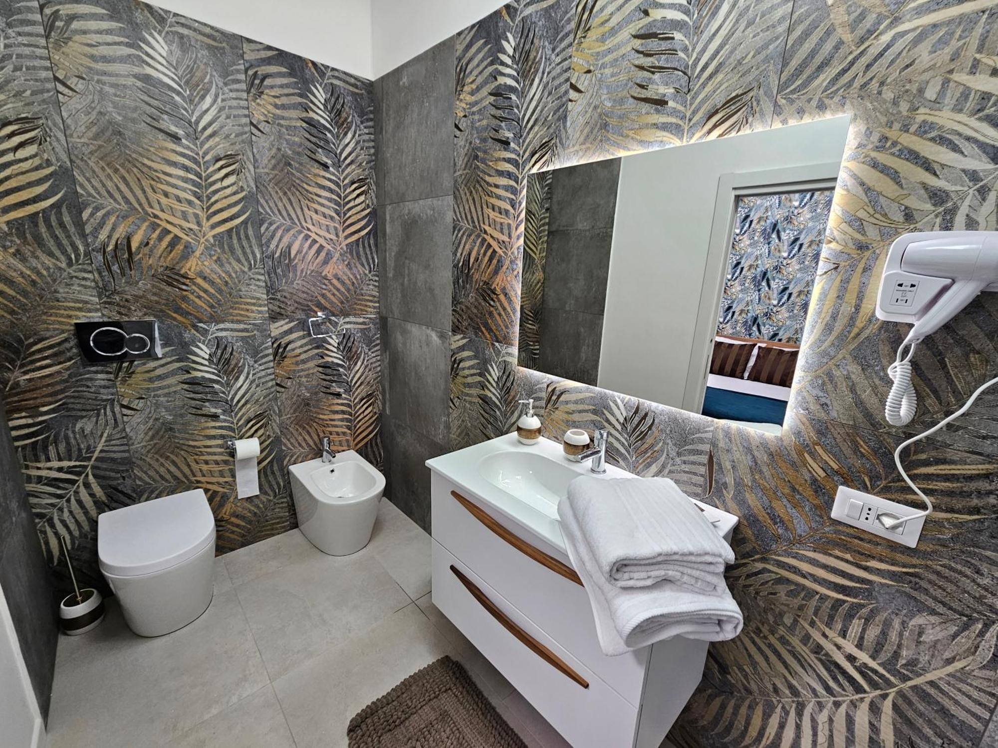 Erminia Suite Napoli Ngoại thất bức ảnh